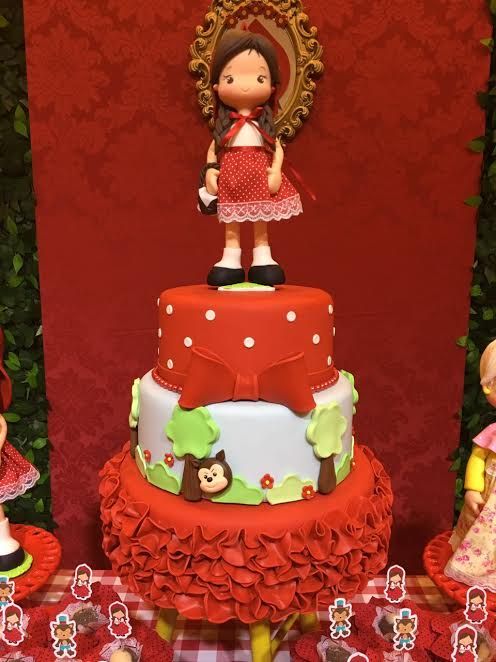 bolo decorado chapeuzinho vermelho 1