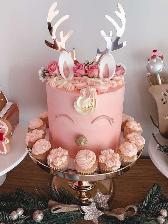bolo decorado rena rosa