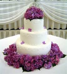 bolo noiva flores lilas