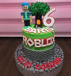 Decoração do bolo do meu filho tema roblox @tainacakes5705 