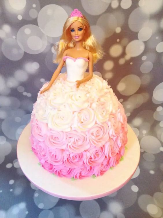 bolos com o tema barbie vestido 2