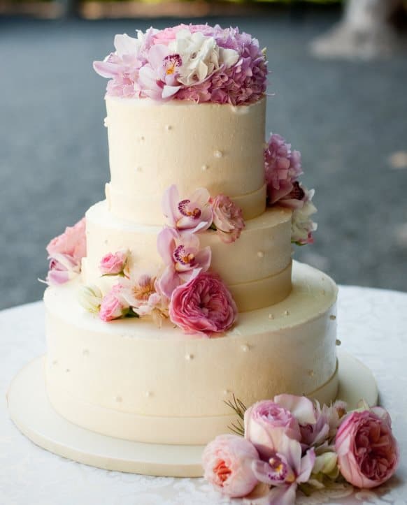 bolos decorados com flores