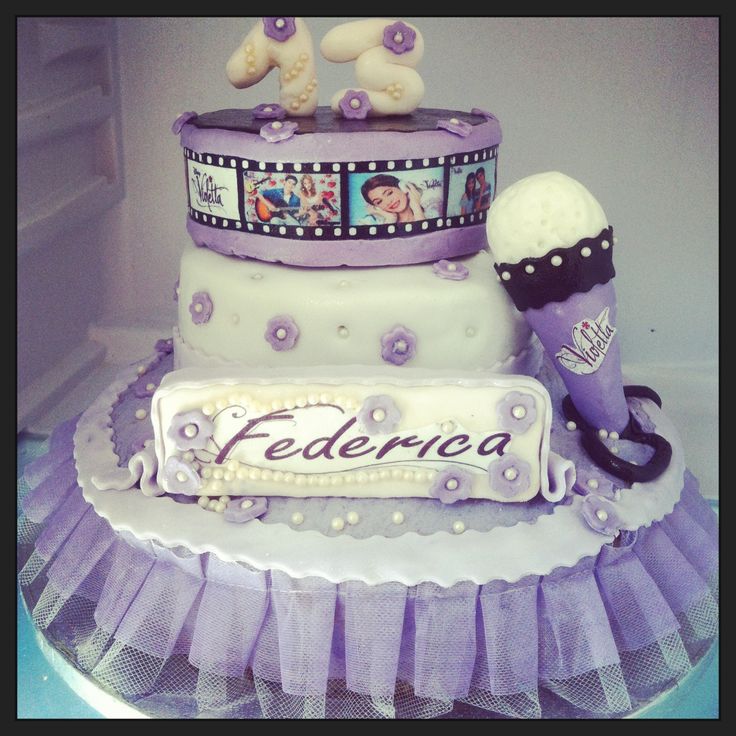bolos decorados violetta