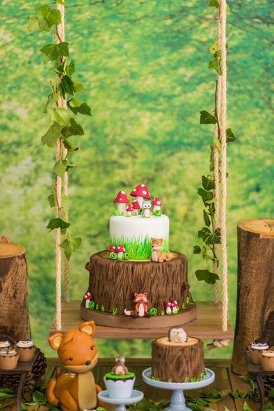 bolos ideias para festa com o tema floresta