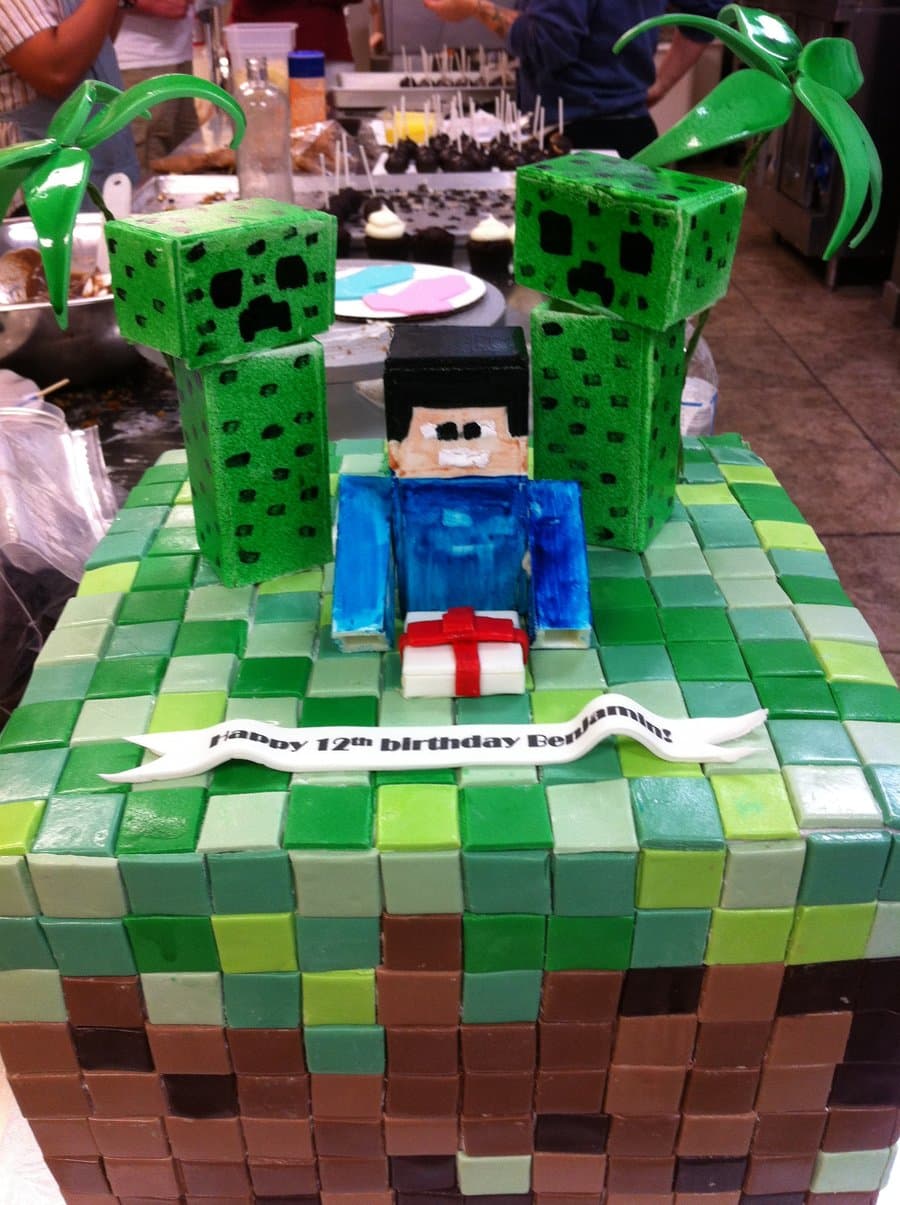 Beliciosos - Bolo de aniversário - tema minecraft