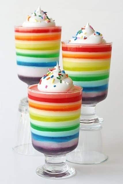 gelatina colorida festa infantil