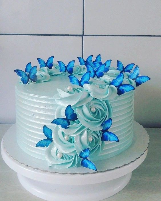 melhores ideias de bolos azuis borboletas